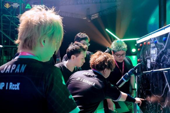 的困境还在 的困境还在